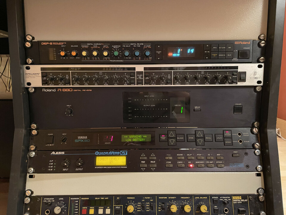 LIQUIDACIÓN Estudio de grabación