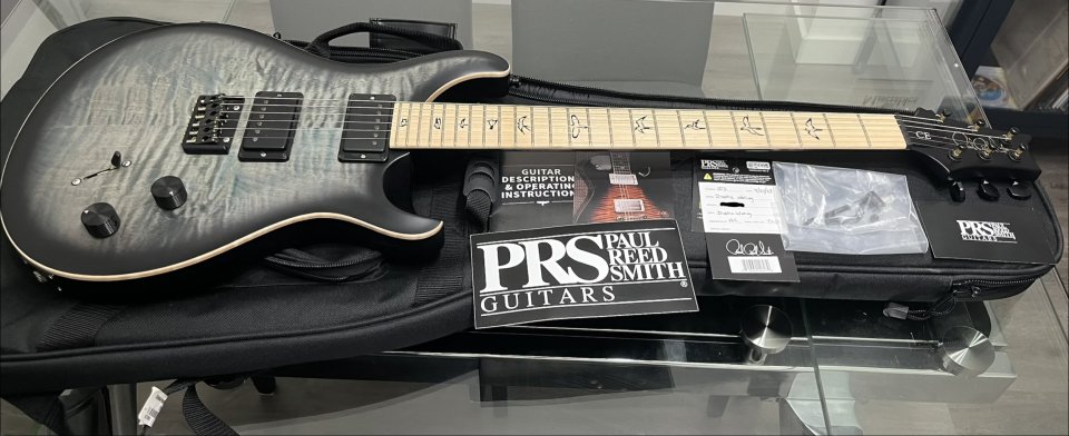 PRS USA o\y JACKSON USA por guitarra 7 cuerdas gama alta 26,5 o 27 de segunda mano · Foto 1 de 4 · Valencia
