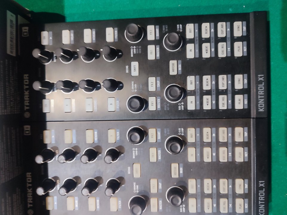 native instruments traktor x1 2 unidades