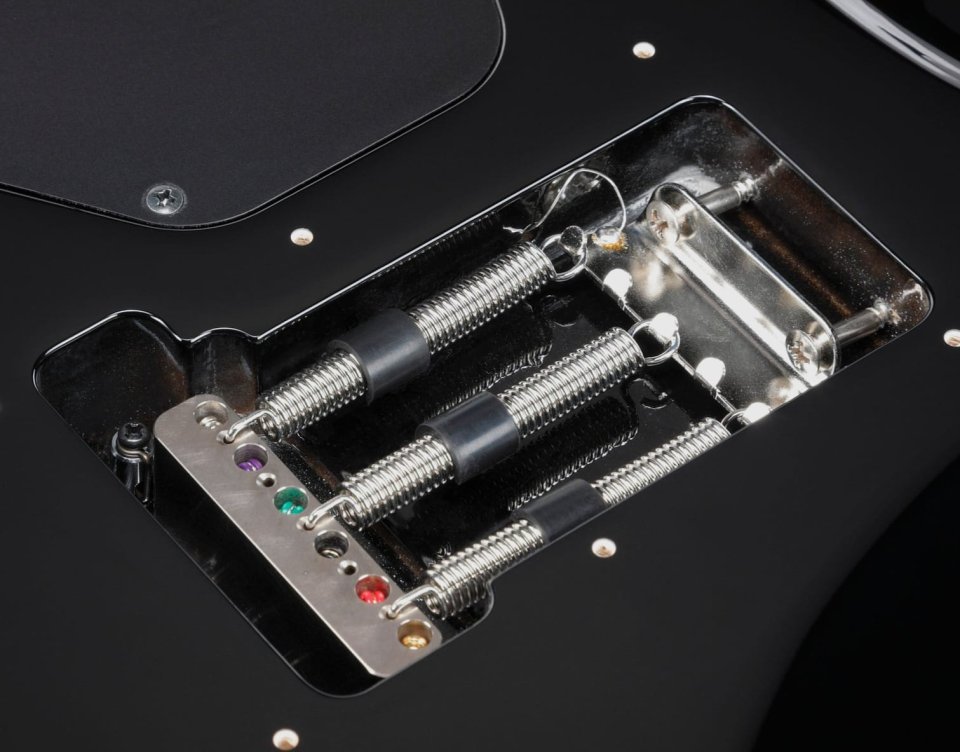 Ibanez AZ2407F BSR de segunda mano · Foto 7 de 7 · Tarragona · 1622 €