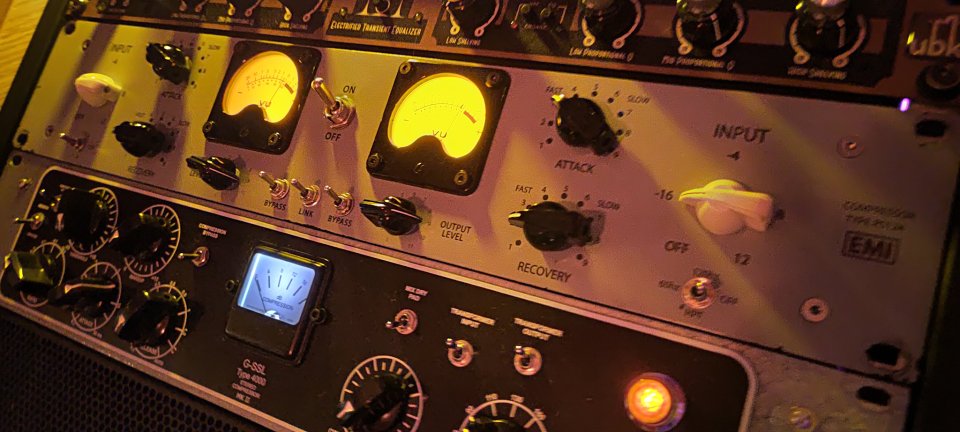 EMI RS124 Compresor estéreo vari mu. El compresor de Abbey Road!