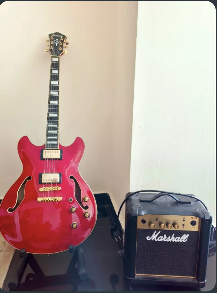 Ibanez AS93FM Artcore + Marshall MG10G de segunda mano · Foto 1 de 2 · Madrid · 550 €