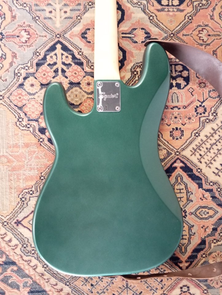 Squier Sonic Precision EMG de segunda mano · Foto 6 de 9 · Barcelona · 260 €