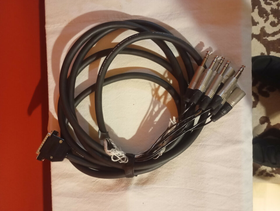 Manguera mogami multipar SUB D25 a Jack ST 8 hilos