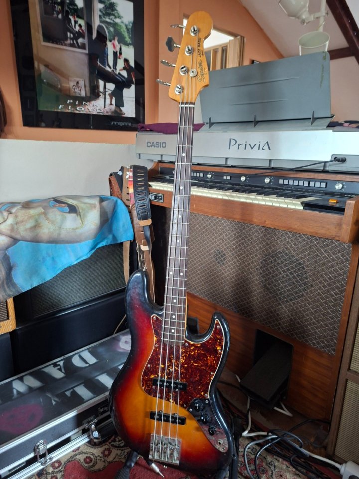 Squier Jazz bass vintage Made in Japan