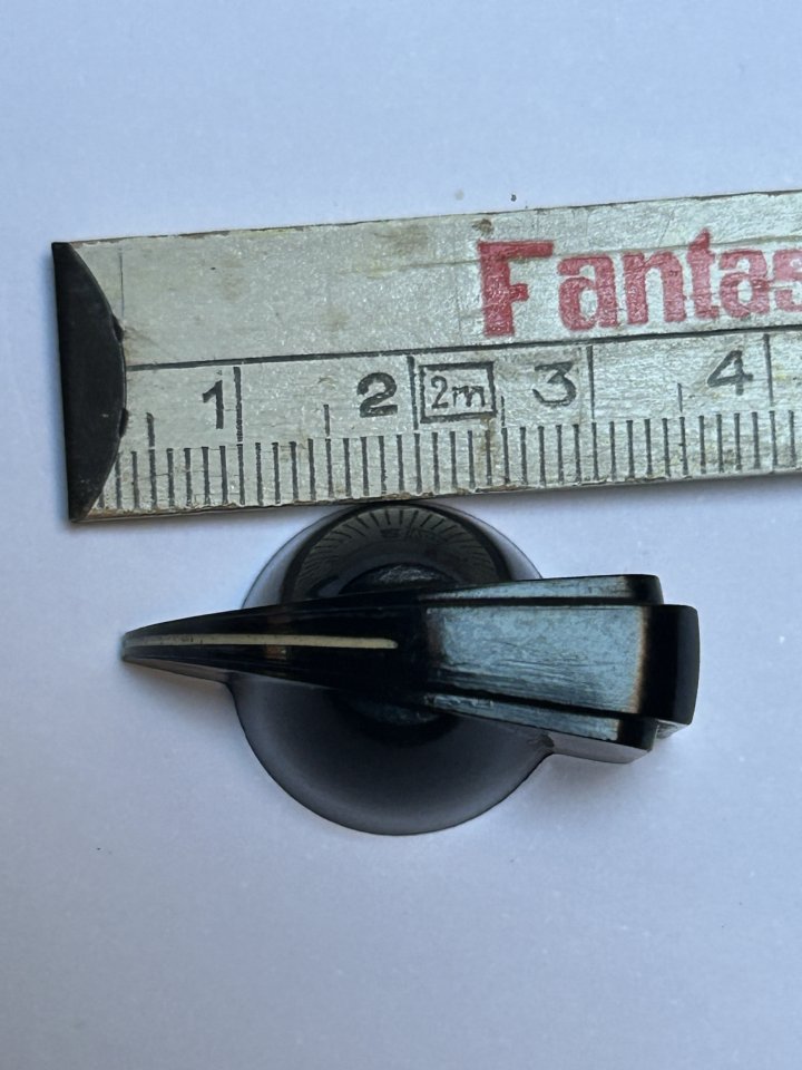 Perilla Fender. Fender Amplifiers 1950-1970-Vintage Bakelite Chicken Head... de segunda mano · Foto 1 de 6 · Araba · 25 €