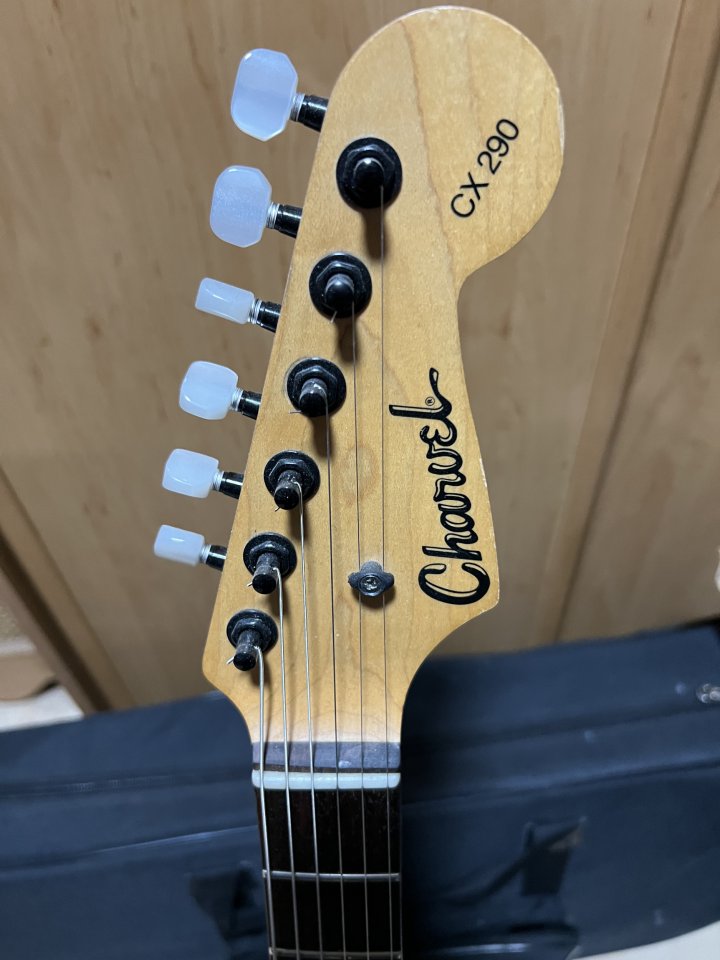 Charvel CX290