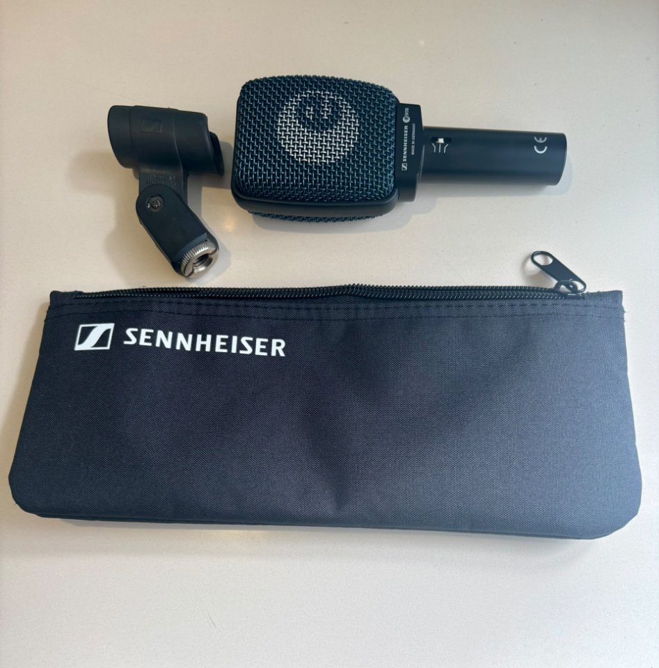 Sennheiser e906 de segunda mano · Foto 5 de 7 · A Coruña · 100 €