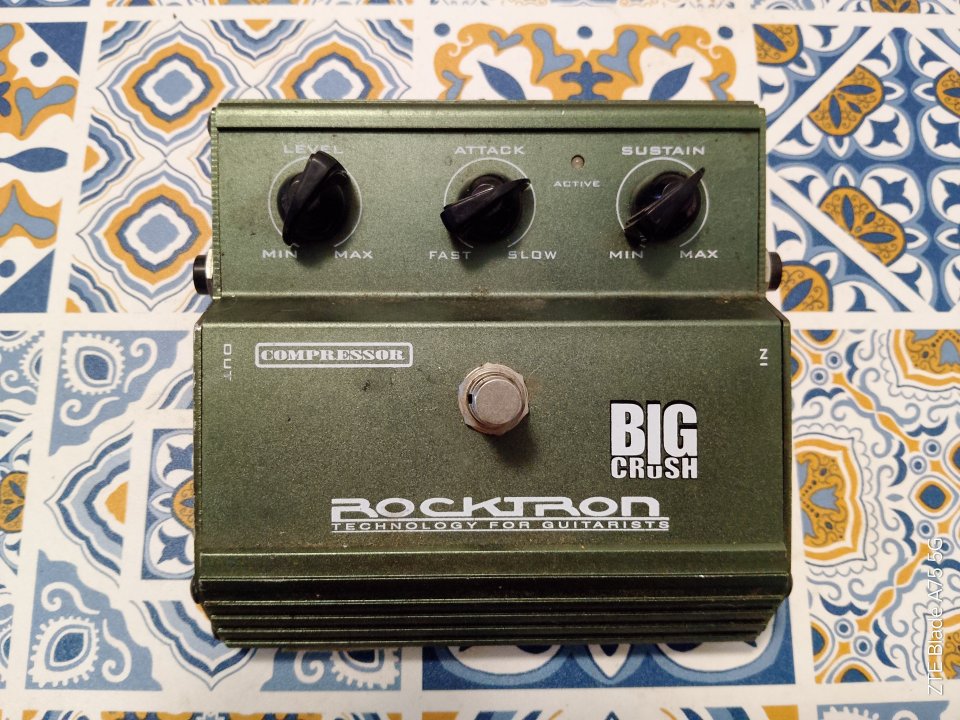 BIG CRUSH ROCKTRON COMPRESSOR Guitarra