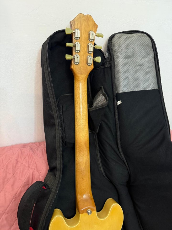 Epiphone 339 Natural de segunda mano · Foto 7 de 8 · Cádiz · 350 €