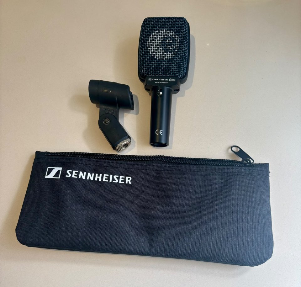Sennheiser e906 de segunda mano · Foto 7 de 7 · A Coruña · 100 €