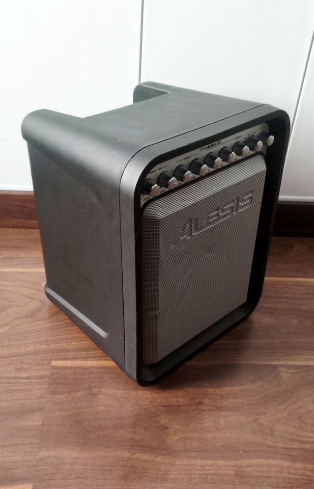 Alesis TransActive 50 Portable Monitor de segunda mano · Foto 6 de 7 · Barcelona · 99 €