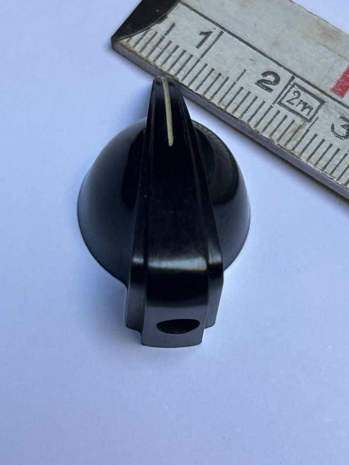 Perilla Fender. Fender Amplifiers 1950-1970-Vintage Bakelite Chicken Head... de segunda mano · Foto 5 de 6 · Araba · 25 €