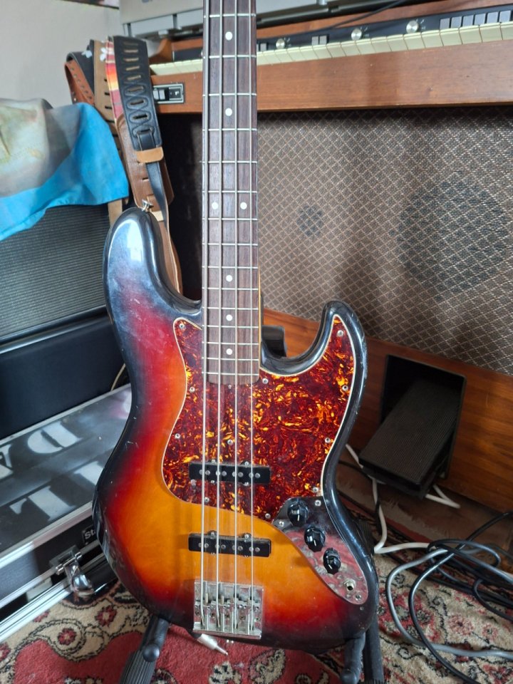 Squier Jazz bass vintage Made in Japan