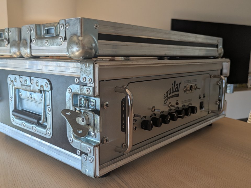 AGUILAR DB750 de segunda mano · Foto 4 de 4 · Navarra