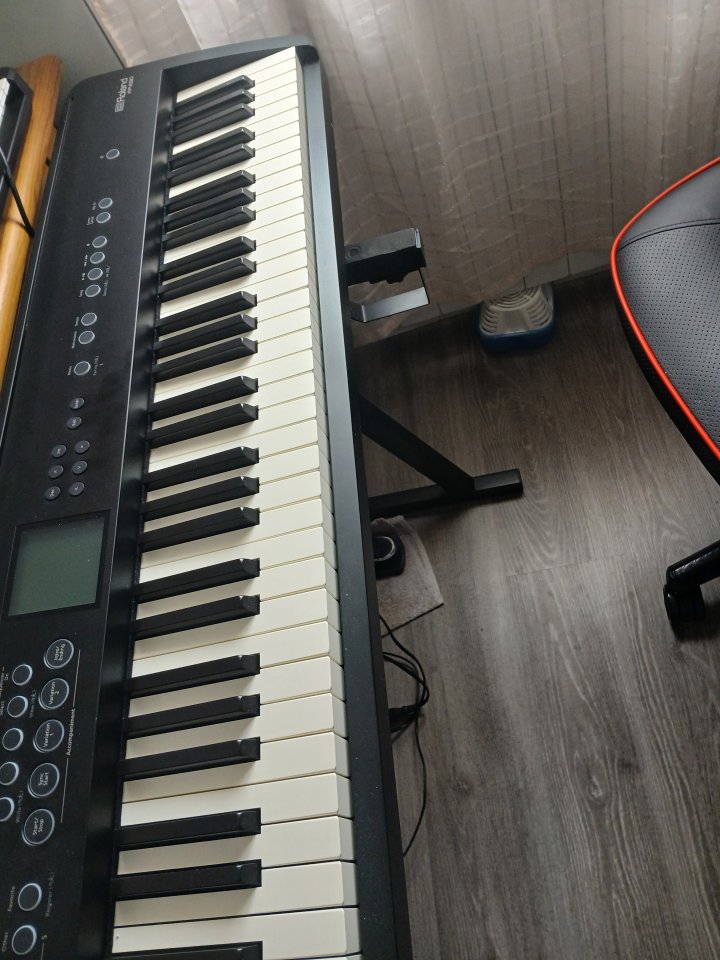 roland fp e 50