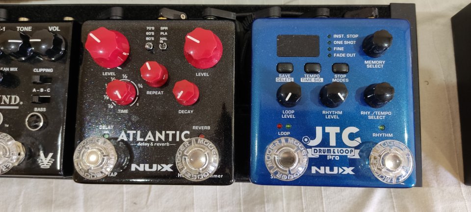 NUX MG-30 & Mercadillo variado de segunda mano · Foto 10 de 10 · Madrid · 150 €