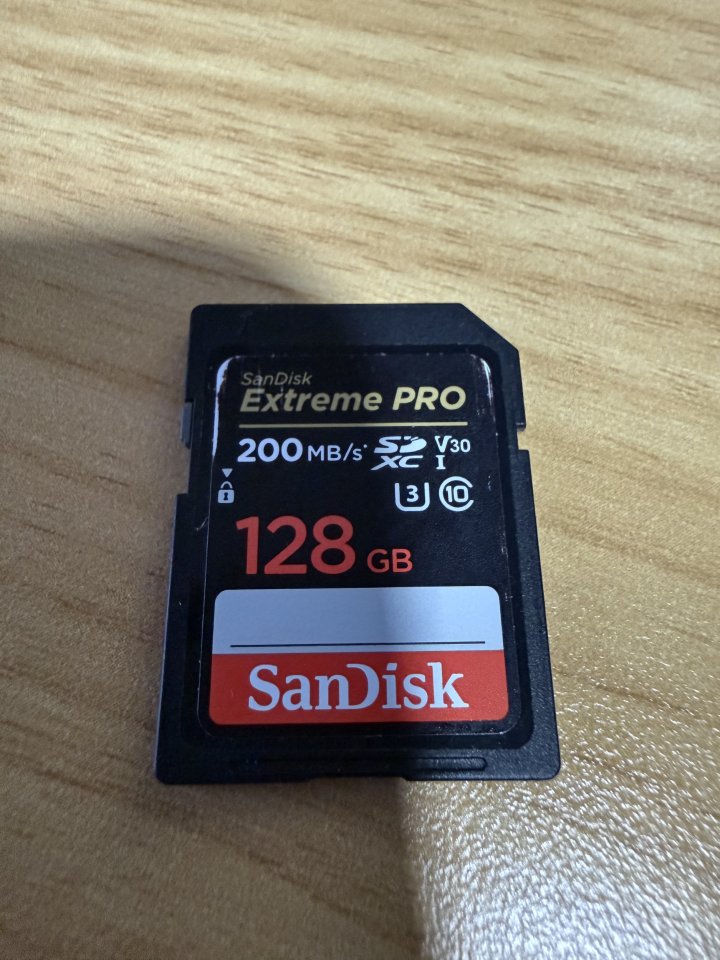 Native Instruments Maschine Plus de segunda mano · Foto 8 de 10 · Badajoz · 400 €