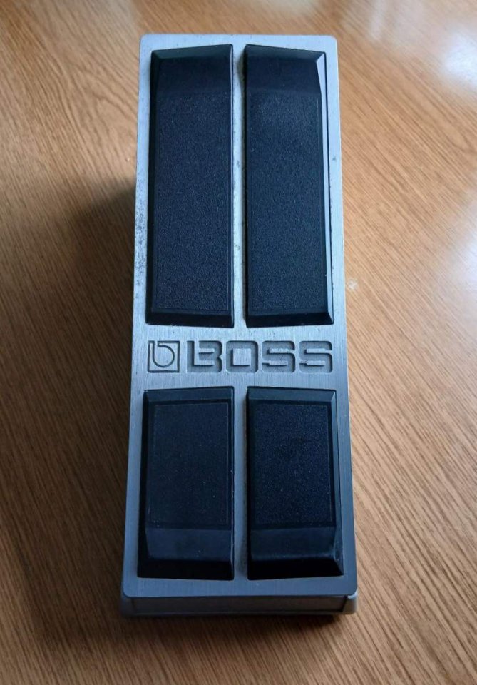 Pedal de Volumen y Expresion BOSS Fv 500H con portes pagados
