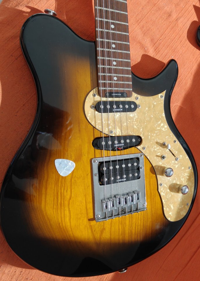 Blade Durango T Classic Vintage Sunburstt de segunda mano · Foto 1 de 4 · Las Palmas · 499 €