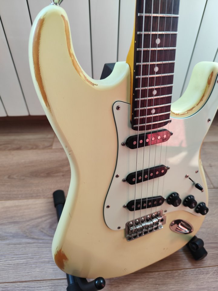 Vintage Icon V6 John Hornby Strat Noiseless