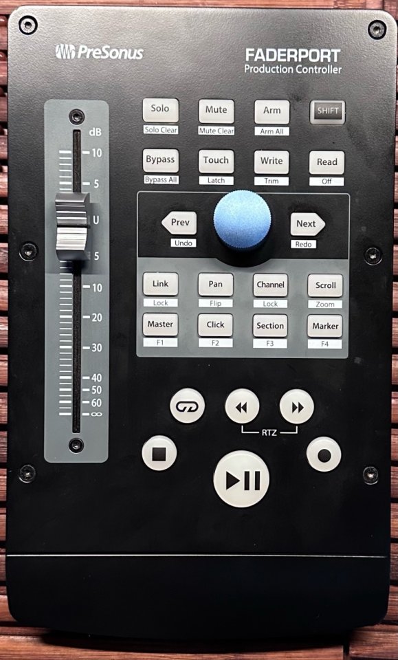 Presonus faderport V2