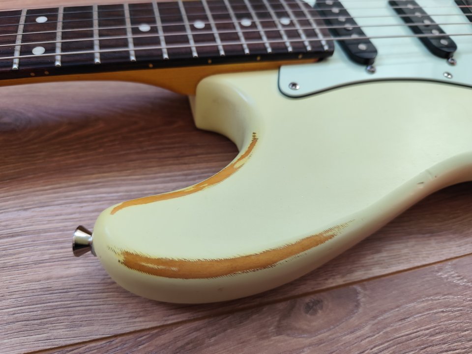 Vintage Icon V6 John Hornby Strat Noiseless