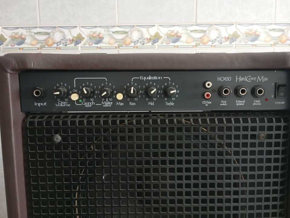 Combo Laney HCM30 Hardcore Max de segunda mano · Foto 2 de 4 · Segovia · 60 €