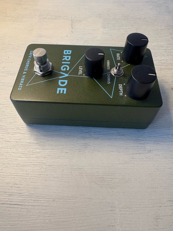 Pedal Chorus Brigade UAFX