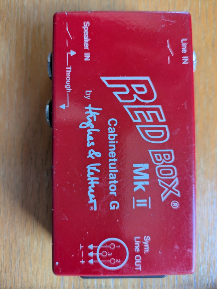 Hughes & Kettner Red Box MKII de segunda mano · Foto 1 de 7 · Madrid · 35 €