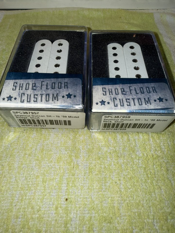 Seymour Duncan '59 Set Shop Floor Custom