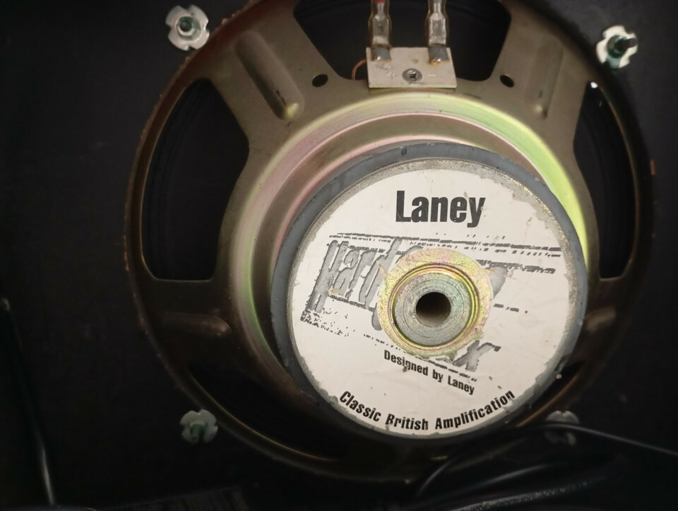 Combo Laney HCM30 Hardcore Max de segunda mano · Foto 4 de 4 · Segovia · 60 €