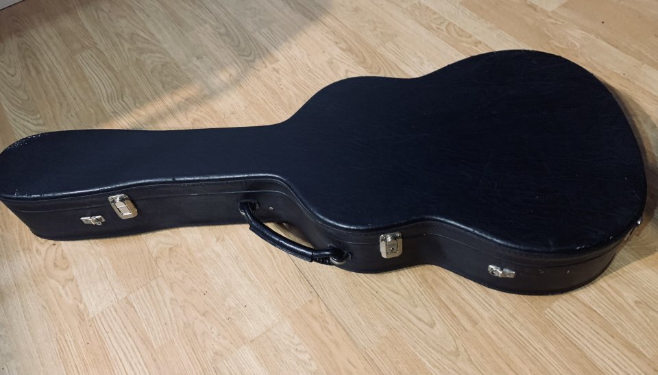 Guitarra Flamenca Valeriano Bernal - Modelo Maestro (2006) de segunda mano · Foto 8 de 9 · Sevilla · 1350 €