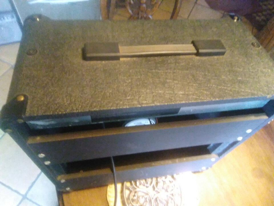 MARSHALL Lead 20. Modelo 5002 de segunda mano · Foto 8 de 8 · Huelva · 150 €