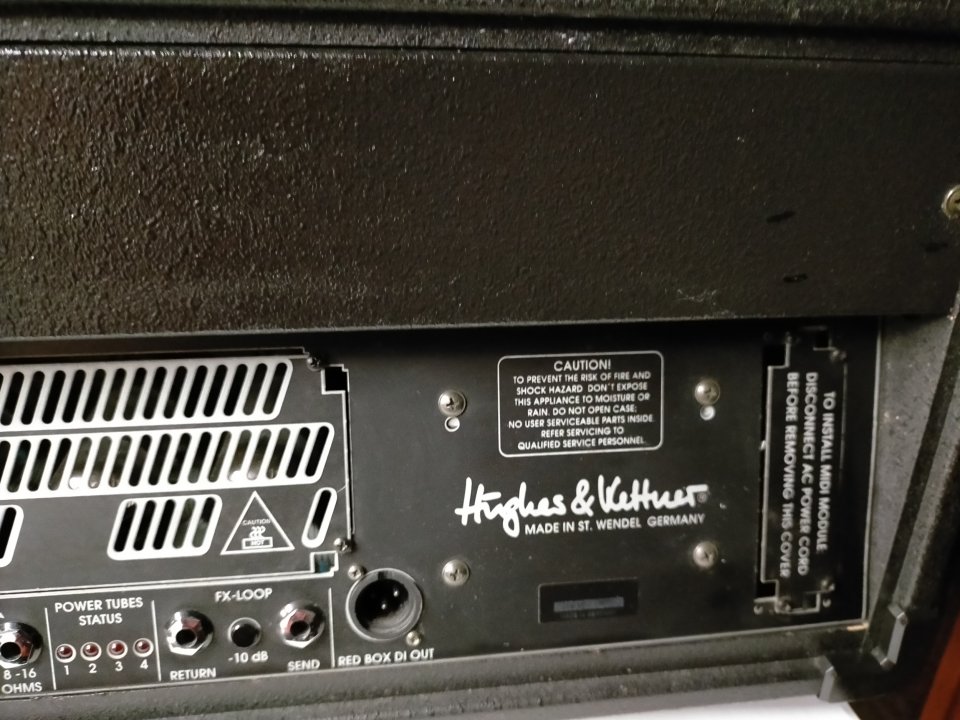 Hughes & Kettner Tube 100 ( Válvulas - Alemán) de segunda mano · Foto 9 de 10 · Zaragoza