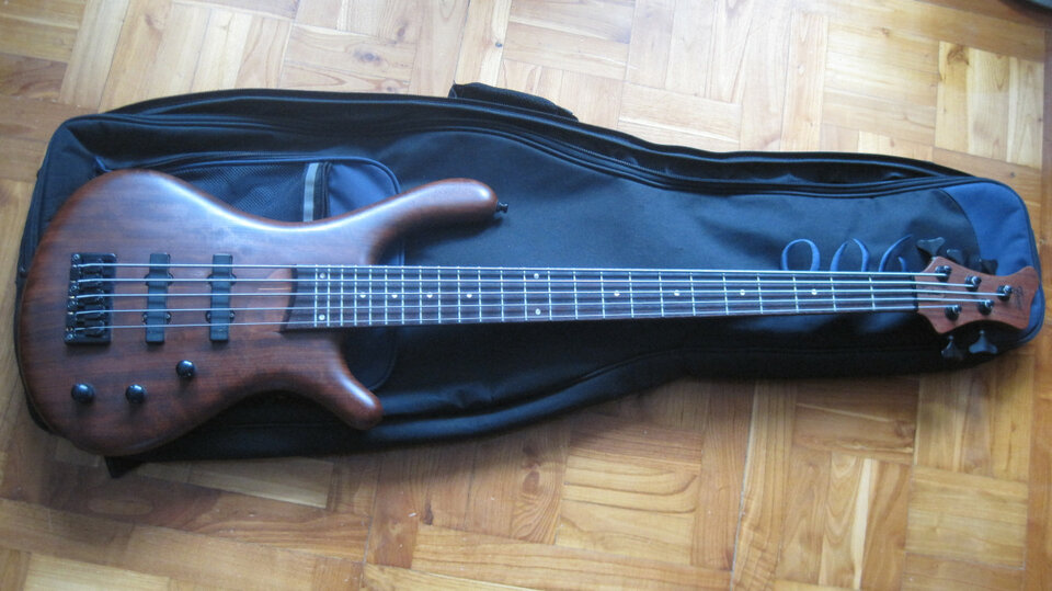 Bajo Fame Baphomet V (Mayones)