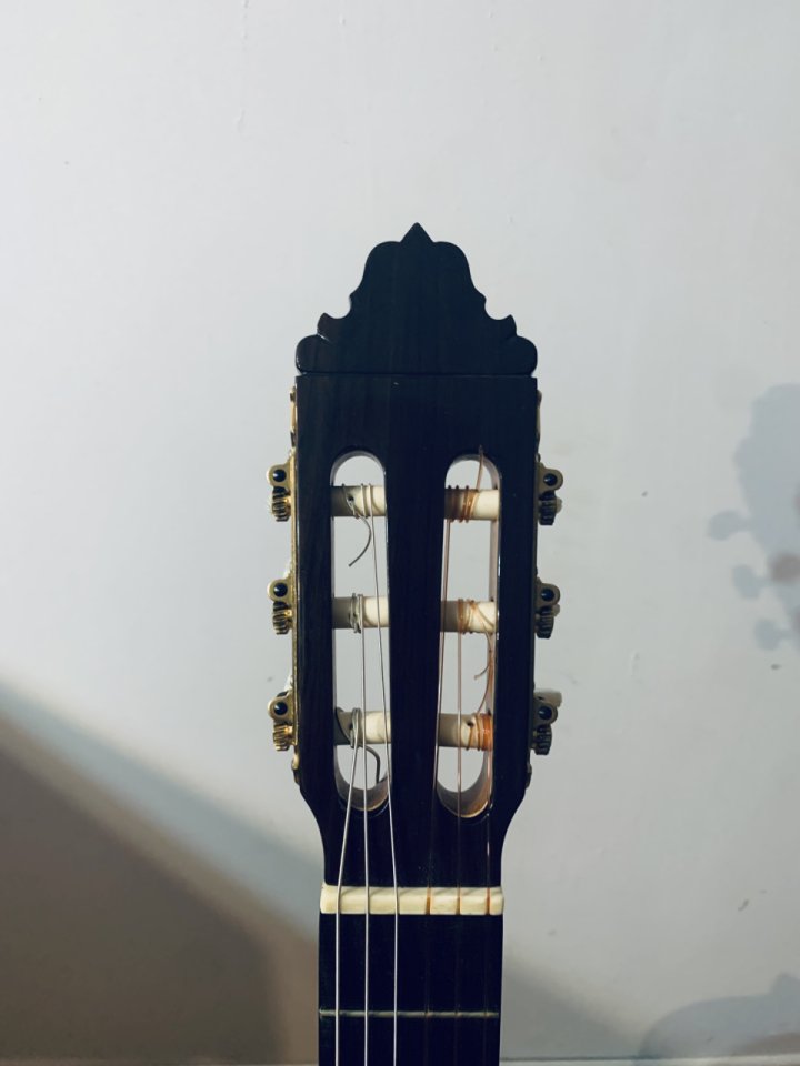 Guitarra Flamenca Valeriano Bernal - Modelo Maestro (2006) de segunda mano · Foto 6 de 9 · Sevilla · 1350 €