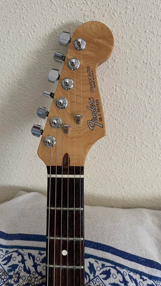 Guitarra Fender Stratocaster American Standard USA de segunda mano · Foto 5 de 10 · Sevilla · 1600 €