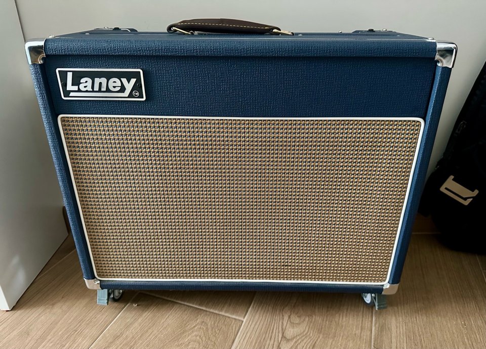 REBAJA TEMPORAL. Amplificador Laney Lionheart L5T 112 de segunda mano · Foto 1 de 6 · Valencia · 399 €