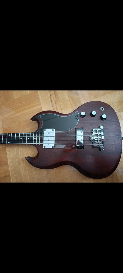 Vendo Gibson SG año 2013