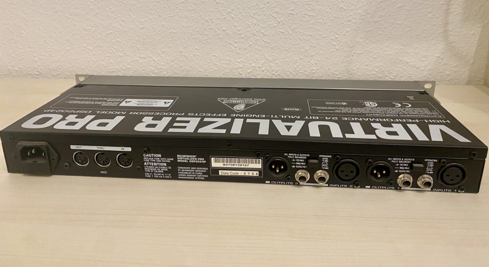 Behringer Virtualizer Pro DSP2024P