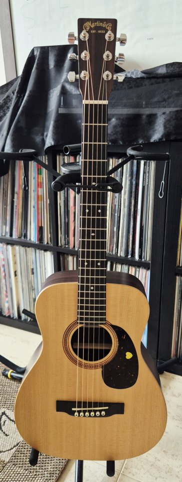 Martin Guitar LX1RE Little Martin de segunda mano · Foto 1 de 5 · Valencia · 499 €
