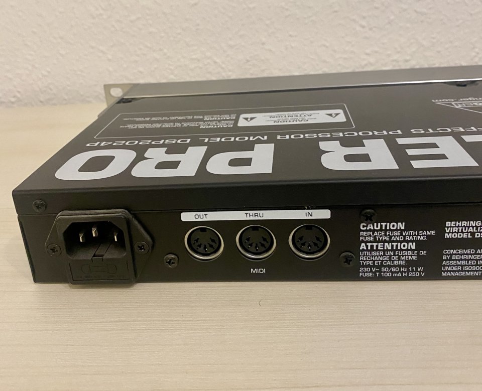 Behringer Virtualizer Pro DSP2024P