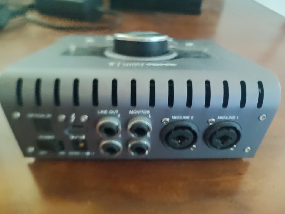 Universal Audio Apollo Twin Quad Heritage (2021) de segunda mano · Foto 2 de 6 · Almería · 810 €