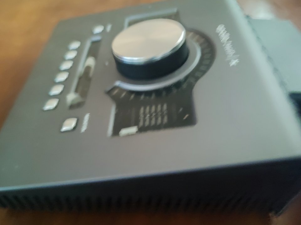 Universal Audio Apollo Twin Quad Heritage (2021) de segunda mano · Foto 4 de 6 · Almería · 810 €