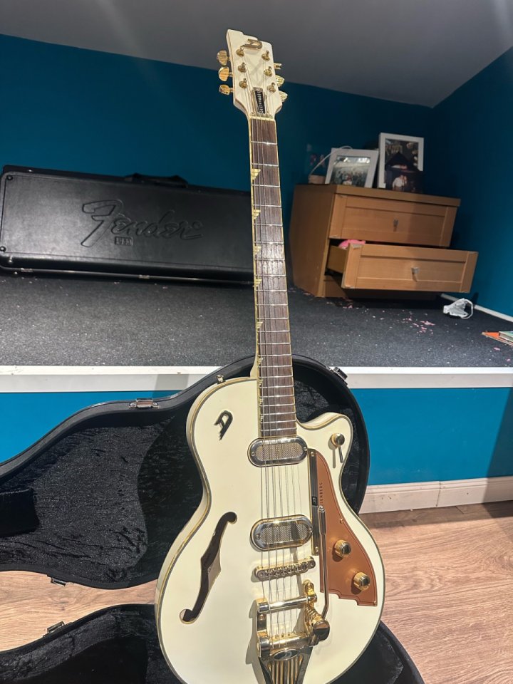 Duesenberg Phoenix blanca