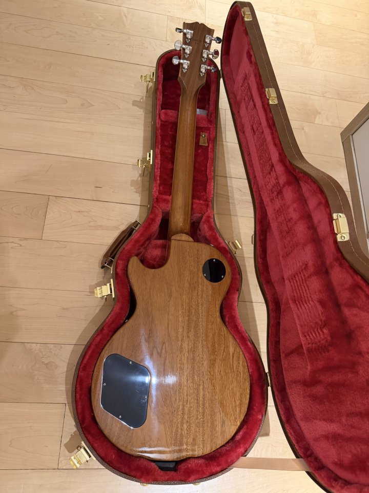 Gibson Les Paul Standard 60s Ebony de segunda mano · Foto 3 de 7 · Valencia · 2000 €