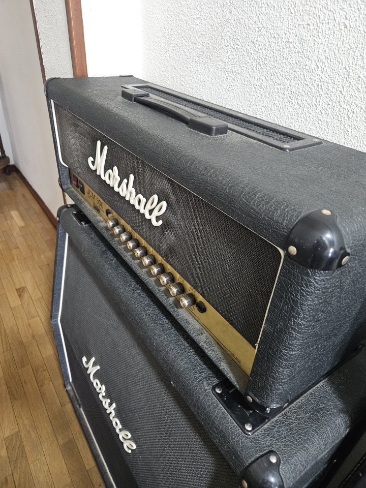 Cabezal Marshall JCM900 100w HiGain dual Reverb.