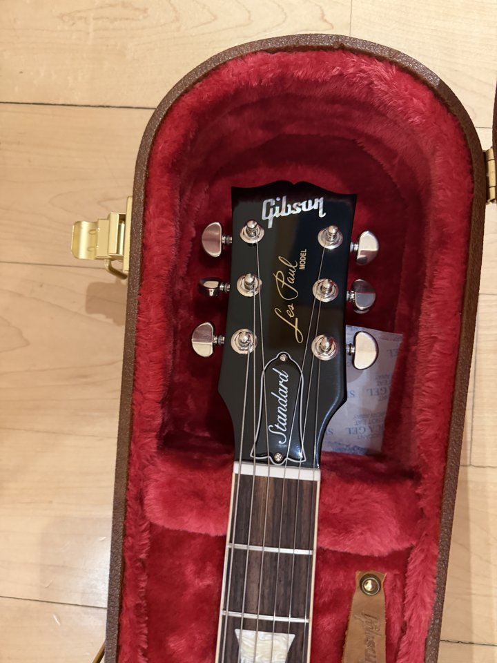 Gibson Les Paul Standard 60s Ebony de segunda mano · Foto 4 de 7 · Valencia · 2000 €