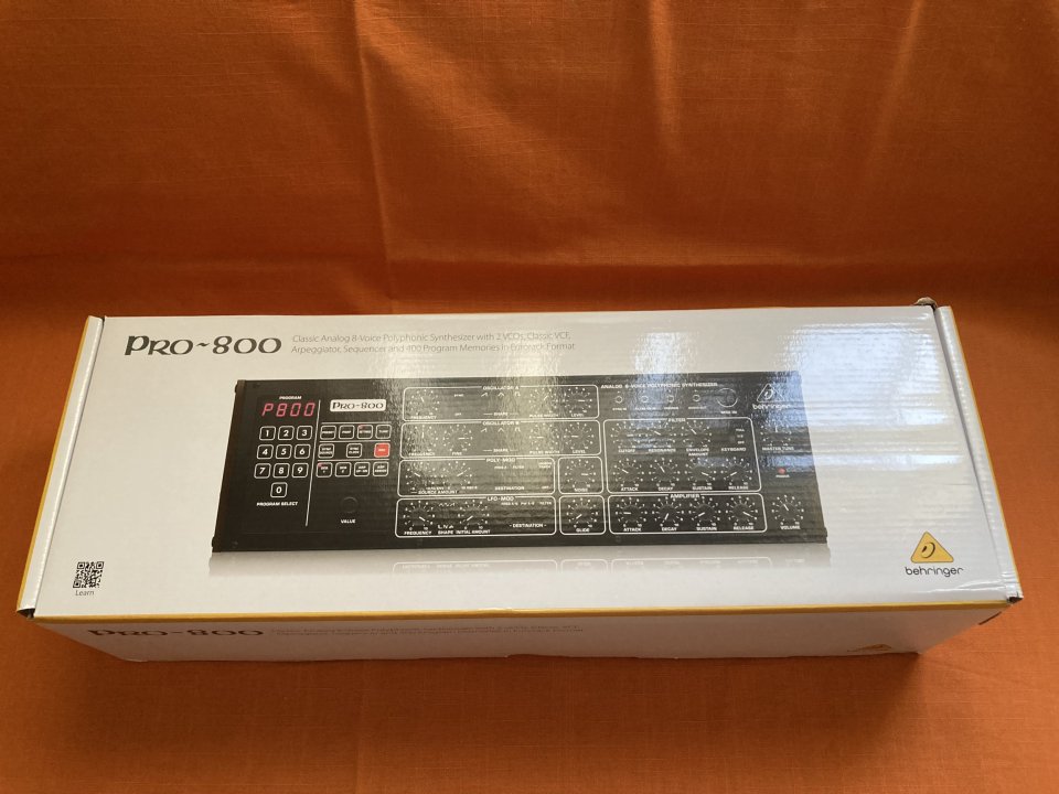 Behringer PRO-800 + Extras de segunda mano · Foto 6 de 6 · Valencia · 210 €
